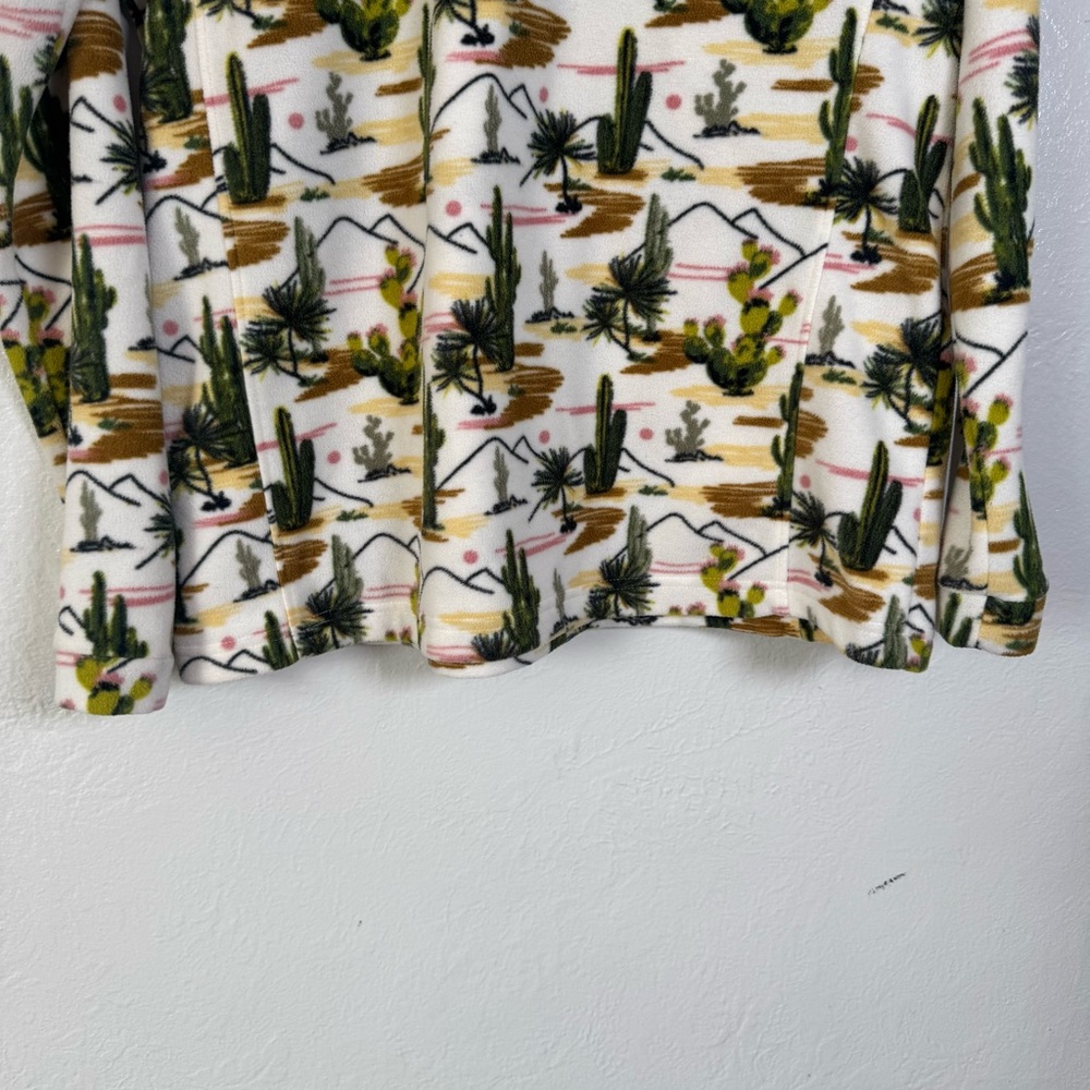 Ariat Cactus Printed Fleece 1/4 Zip Pullover - Picture 10 of 15